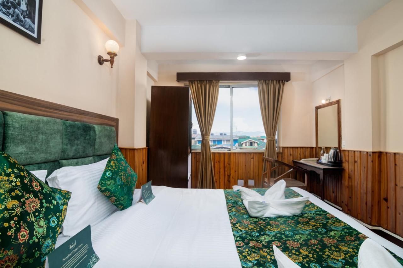 Muscatel Roma - 400 Mts From Mall Road Дарджилінг Екстер'єр фото